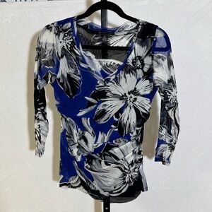 Beautiful Blue Floral Medium V-Neck Women's Top by Inc